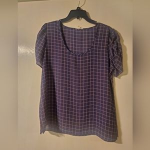 Maurices navy top with dusty pink plaid.  Size M.